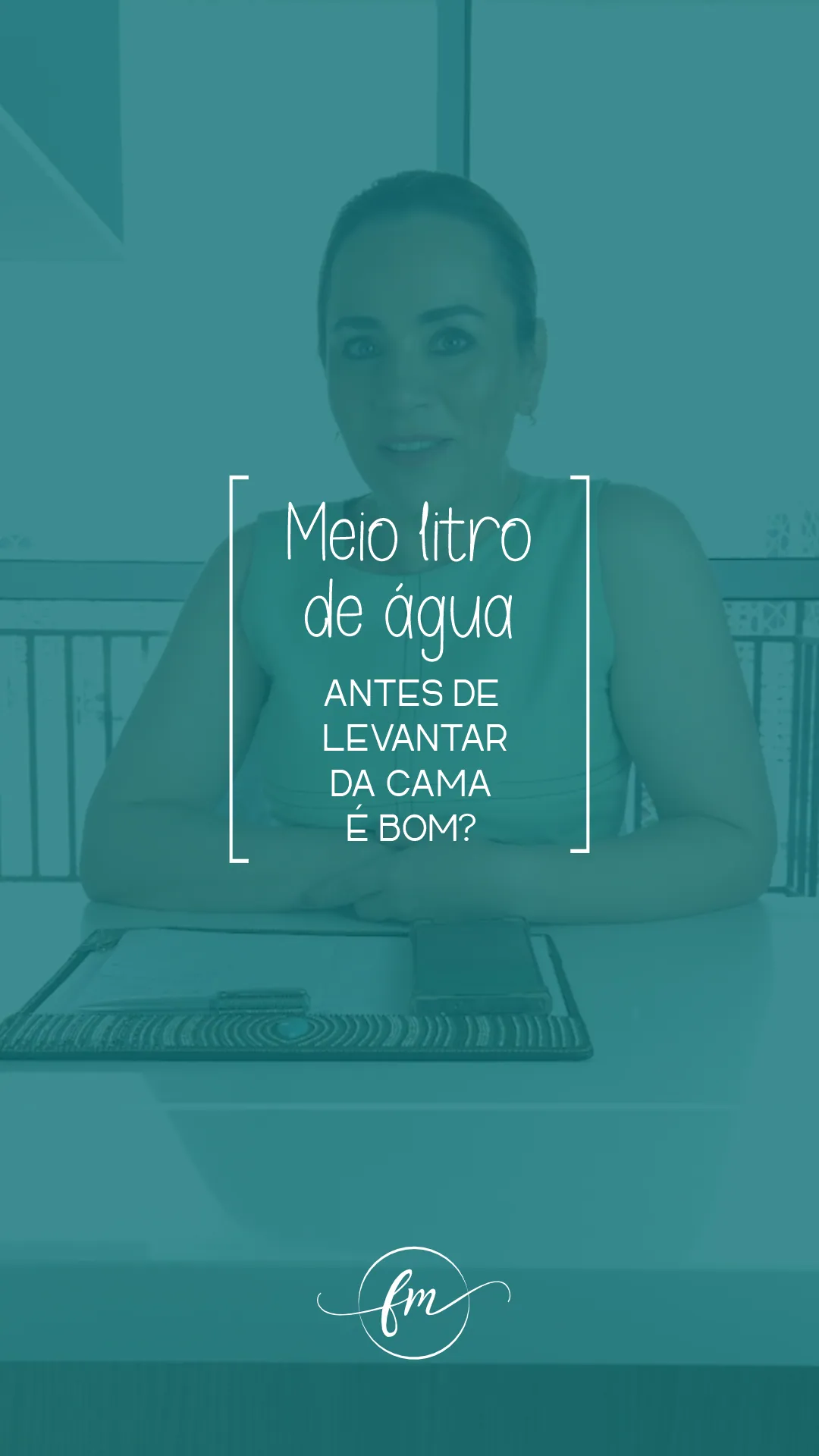 Meio litro de água antes de levantar da cama